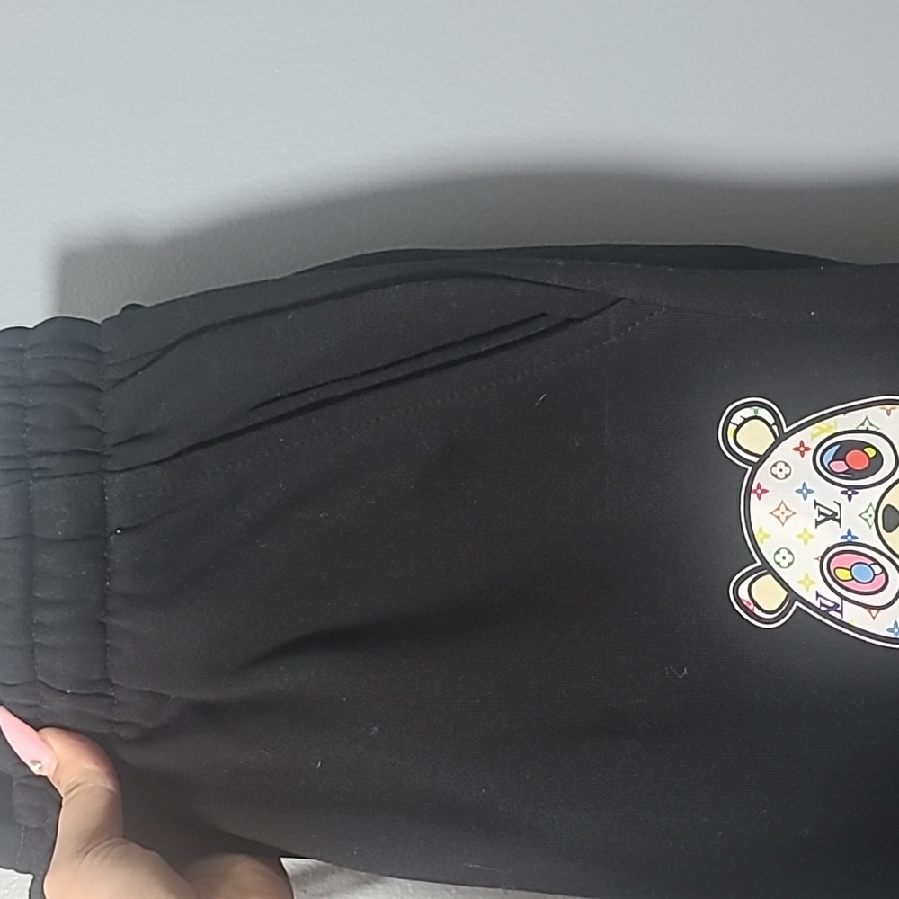 Fashion  black bear Sweatpants  size M